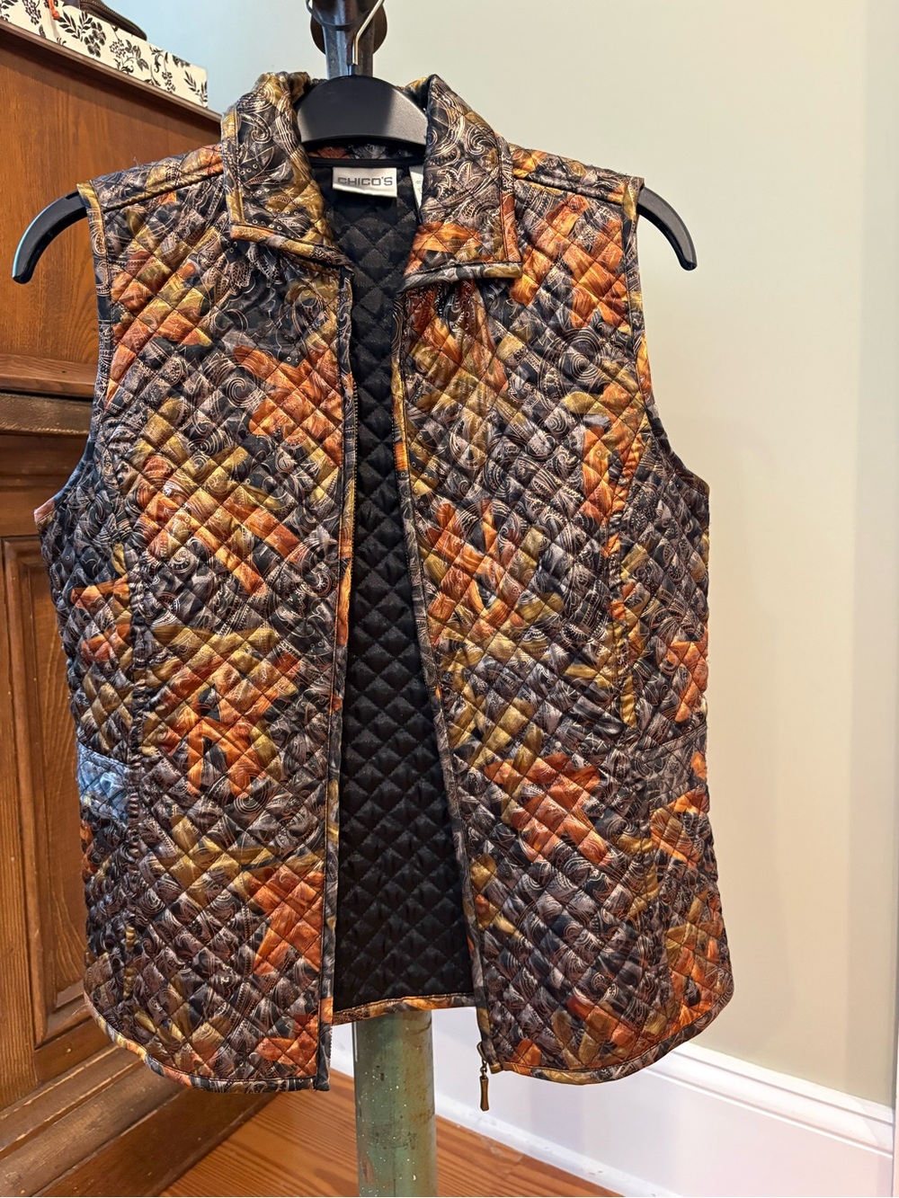 Chico's Quilted Autumn Print Vest in Brown, Copper and Orange